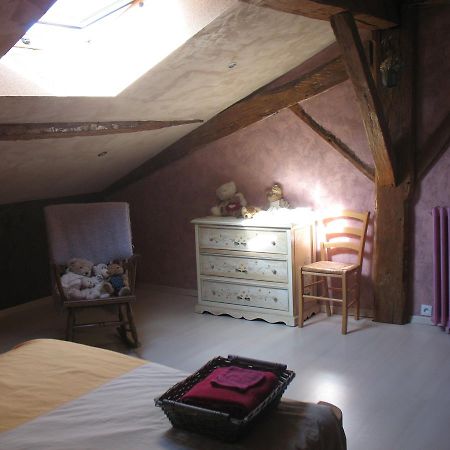 La Croix De Camargue Bed and Breakfast Oradour-sur-Glane Exteriör bild