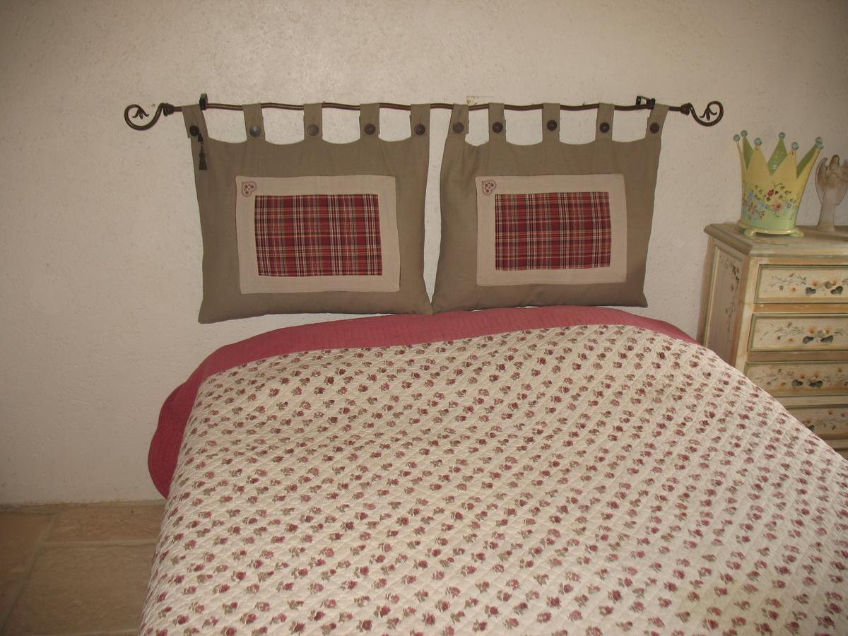 La Croix De Camargue Bed and Breakfast Oradour-sur-Glane Exteriör bild